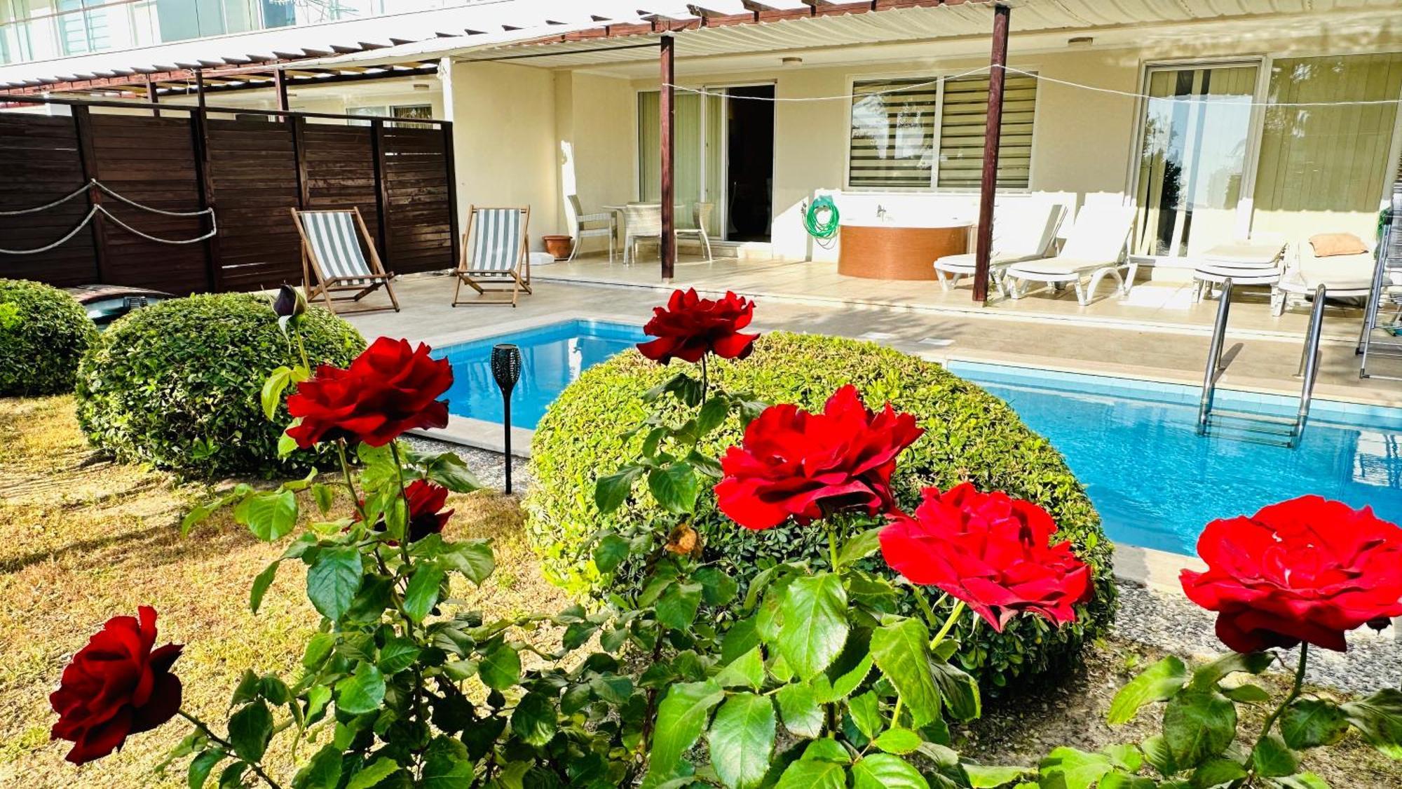 Villa Babylon Luxury With Private Pool And Indoor Heated Pool